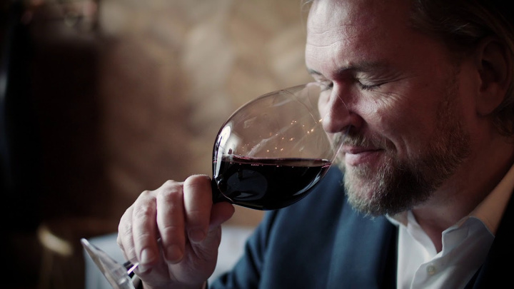 A world of knowledge and experience.  ASKO three-zone Wine Climate Cabinet