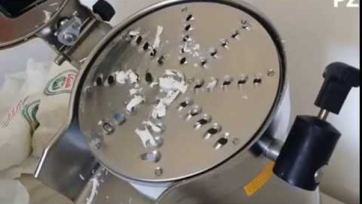 CELME   Chef Pizza per sfilacciare con disco PZ7