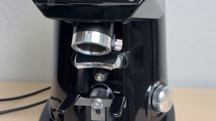 Кофемолка FIORENZATO F64 E черный выставочный образец