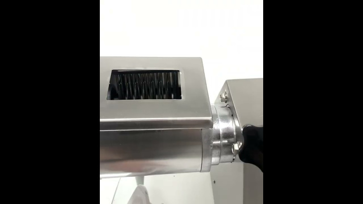 Мясорубка c насадкой для нарезки мяса (3,5 мм) TK-12C Foodatlas