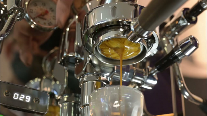 ECM Synchronika (Ep 9)| Fiorenzato F83 E Pro, Just a perfect combo. It was so easy to dial in ...