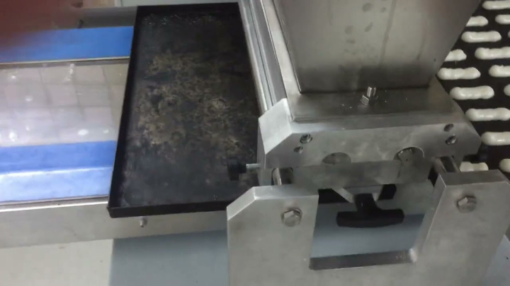 Однобункерная тестоотсадочная машина МО Т 200