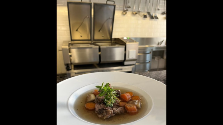 OVERNIGHT COOKING BEEF IN JIPA JUMP