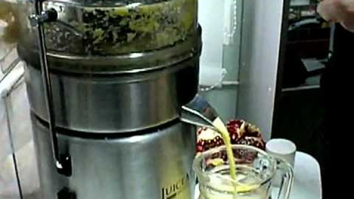 Соковыжималка_Rotel_Juice_Master_Professional_42.8