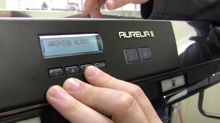 Crew Review: Nuova Simonelli Aurelia 2 - T3 Commercial Espresso Machine