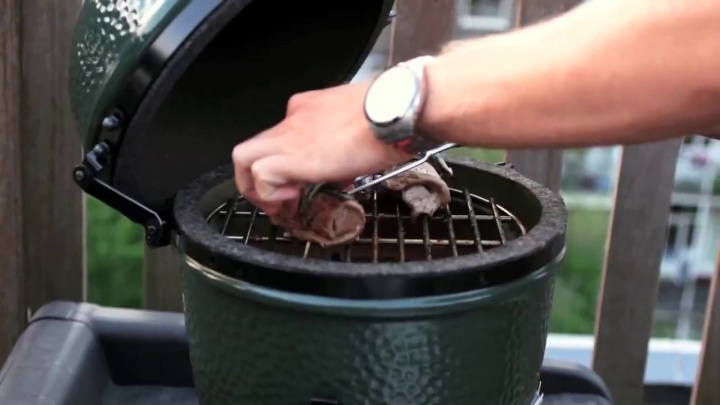 Гриль Big Green Egg MINI