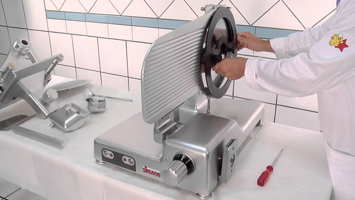 SIRMAN Affettatrici - Slicers - Slicing machines