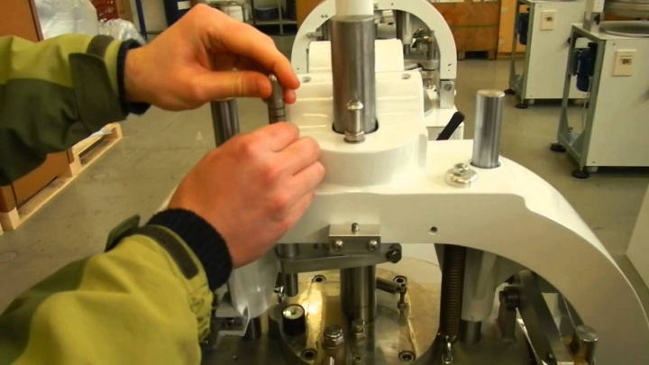 Vitella полуавтоматический делитель-округлитель SPA SA