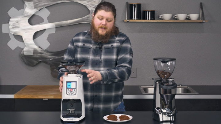 Rocket Espresso Fausto Touch vs. Eureka Atom 65 | Crew Comparison