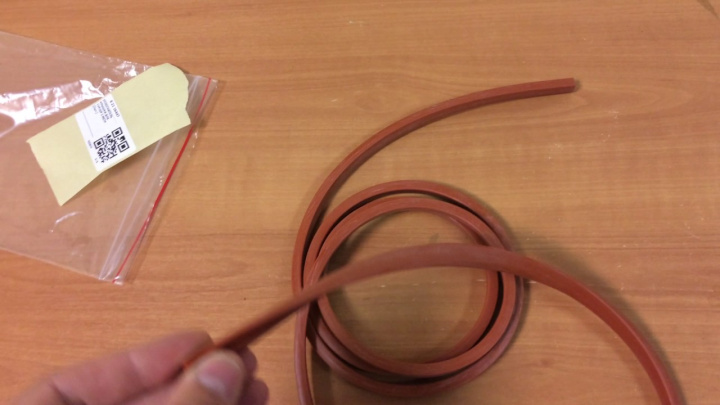 УПЛОТНИТЕЛЬ КРЫШКИ ДЛЯ CVP/IVP 1 МЕТР