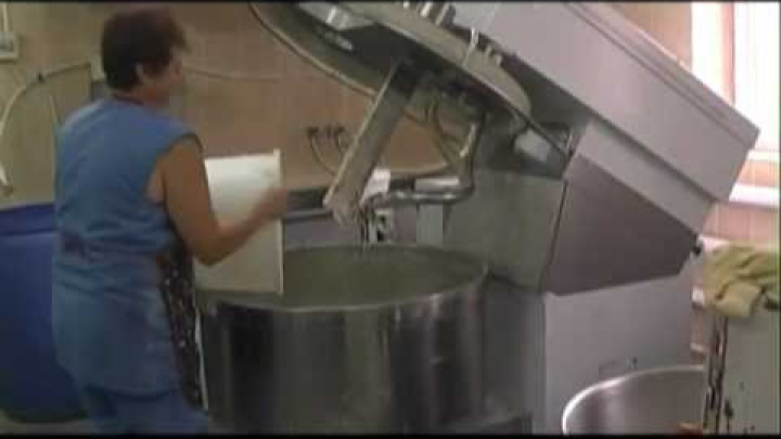 Тестомесильная машина 