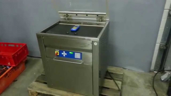 Komet plusvac 27 vacuummachine