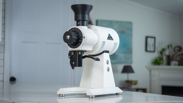 The Most INTENSE Home Coffee Grinder You Can Buy - Mahlkonig EK43s